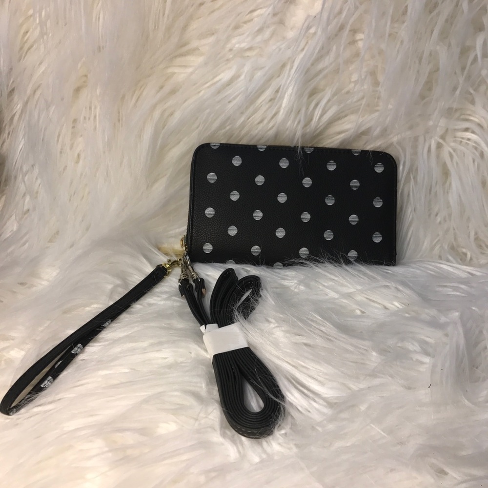 Black with white polka dot wristlet.